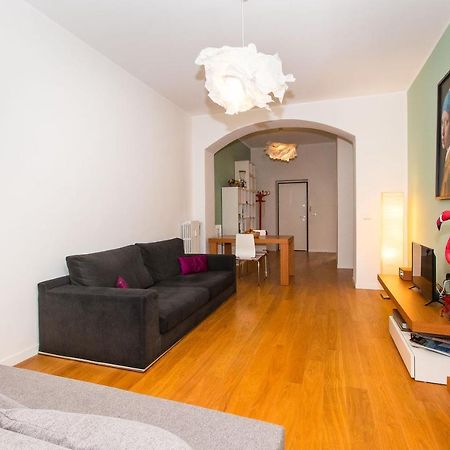 Porta Nuova & Parco Del Valentino Roomy Flat Turin Exterior photo