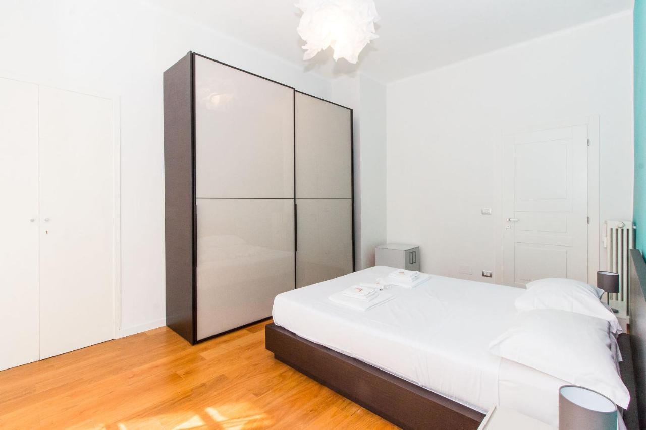 Porta Nuova & Parco Del Valentino Roomy Flat Turin Exterior photo
