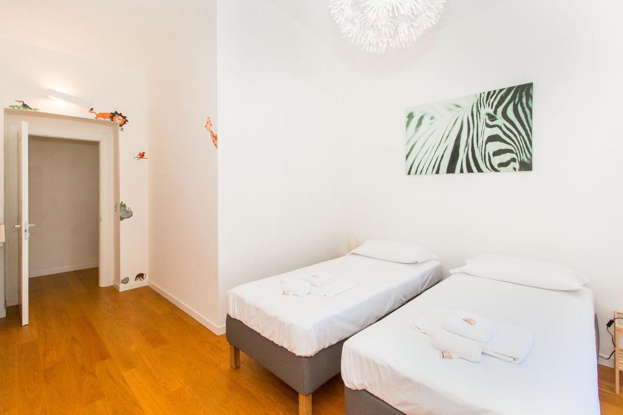 Porta Nuova & Parco Del Valentino Roomy Flat Turin Exterior photo