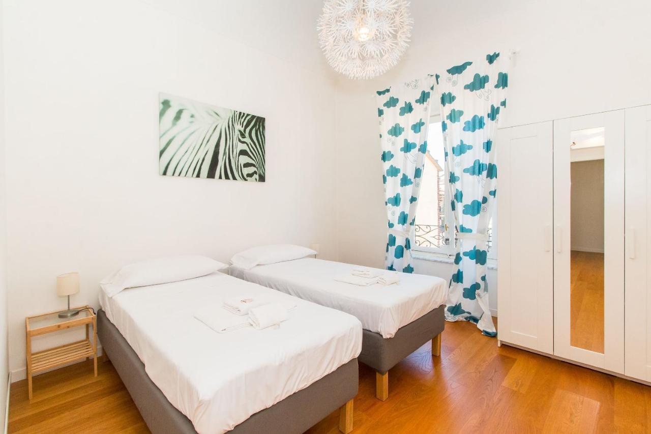 Porta Nuova & Parco Del Valentino Roomy Flat Turin Exterior photo